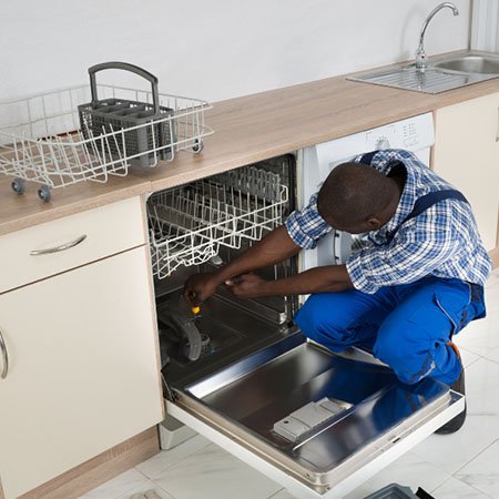 Diamond Springs-Appliance-Repair-Men-image_18